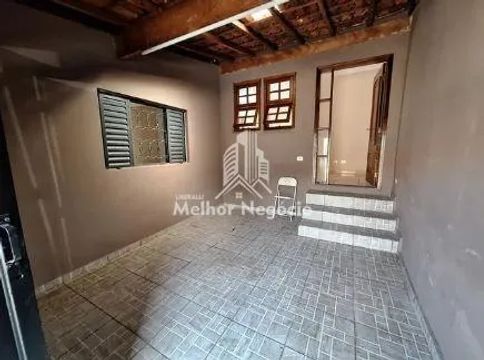 Casa com 2 dormitórios à venda em Piracicaba/SP.
