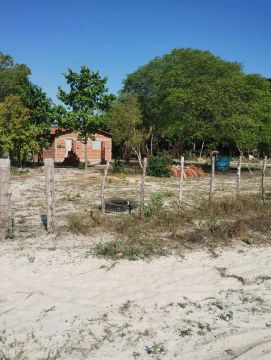 Terreno com casa em área rural