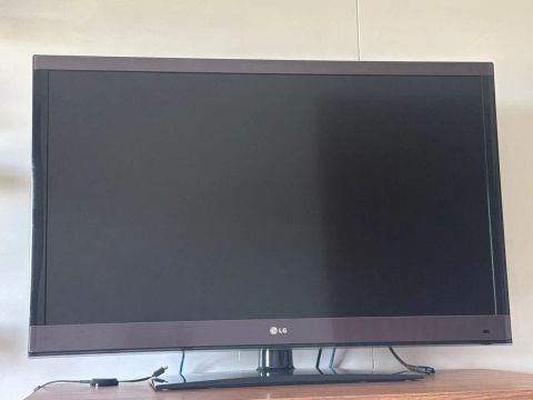 TV LG 42 LW5700 SMART 3D CINEMA