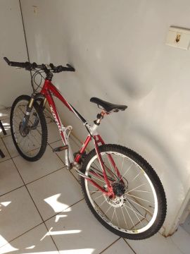Bicicleta de Montanha KONA