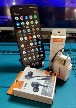 Moto G8 Power 64 de memória 