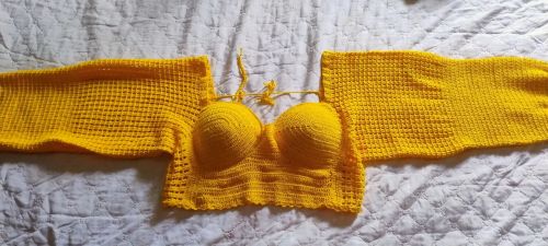 Blusa Crochê Amarela