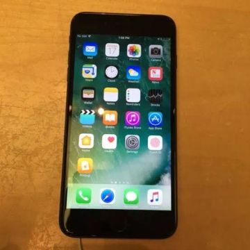 VENDO IPHONE 7 256 PRETO TODO ORIGINAL POUCO USADO 