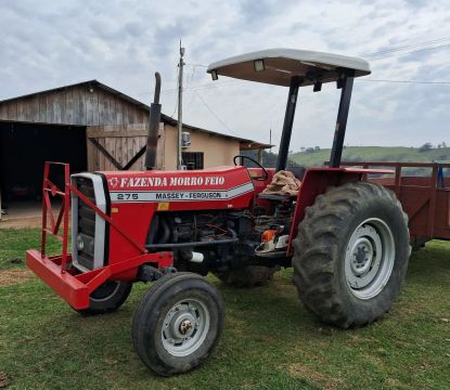 Trator Massey Ferguson 275