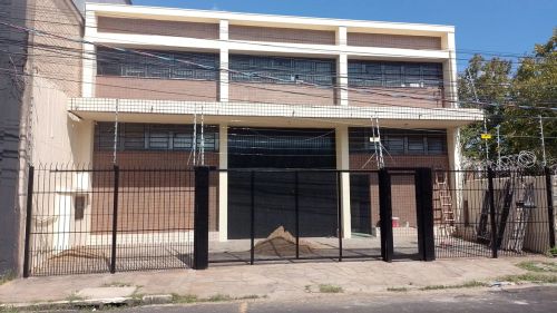 Depósito de 300m²