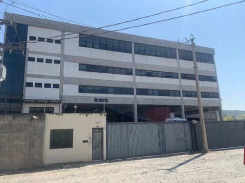 Imóvel para venda tem 14814 metros quadrados em Centro - Araçariguama - SP