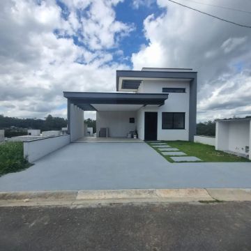 Casa de Condomínio com 3 Quartos à venda, 170m² - Residencial Veneza I