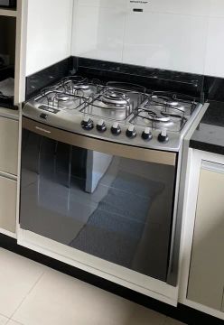 Fogão Brastemp 5 Bocas de Embutir Cor Inox com Turbo Chama e  Touch Timer