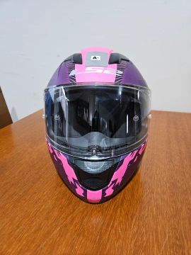Capacete LS2 semi novo 