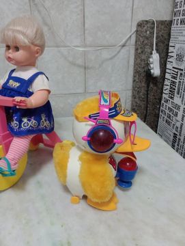 Boneca Tippy e Patinho Brinquedos Antigos