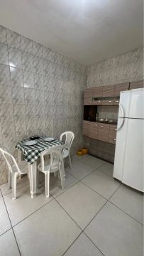 ALUGO CASA (KITNET ) COM DOIS CÔMODOS MOBILIADA PARA SOLTEIRO (A). PRÓXIMO A ESTAÇÃO 