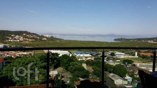 Casa à venda em Saco Grande com 350 m², 4 quartos,