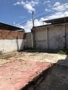 Vendo um terreno na Vila Torres Galvao Paulista