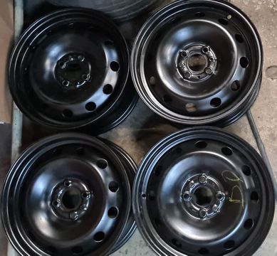 Roda de ferro Fiat aro 15 semi novas  189,00 cada roda