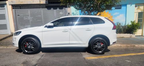 VOLVO XC60 MUITO NOVA - CARRO LINDO.