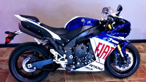 Vendo Yamaha R1 2010