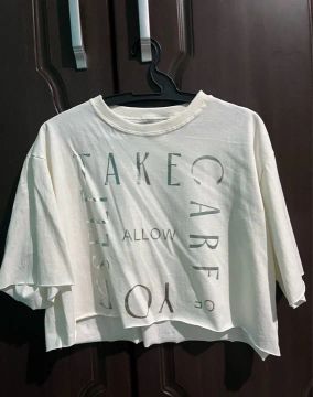 Cropped oversized branco