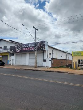 Prédio comercial AV Ataíde Teive 