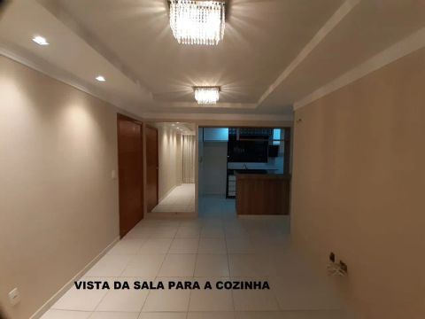 Apartamento 2 quartos, andar alto em Lagoa Nova entre a Jaguarari e a Mor Gouveia