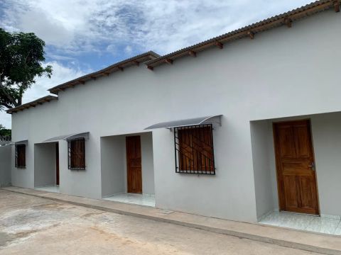 Aluga-se apartamento 