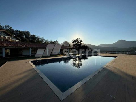 Apartamento para aluguel, 1 quarto, 1 vaga, Golfe - Teresópolis/RJ