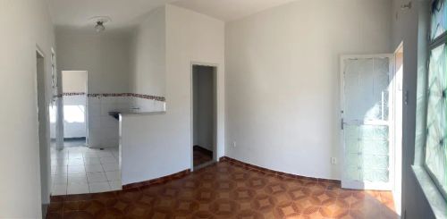 Madureira - Ótima Casa 01 quarto