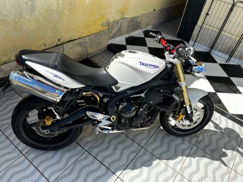 Triumph Street Triple 675 - Impecável