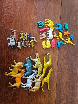 Brinquedos fazenda e zoológico