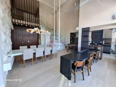 COBERTURA À VENDA, EDIFÍCIO GRAND GARDEN, EM JUNDIAÍ - SP