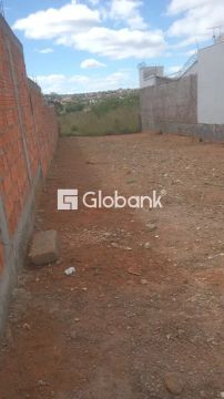 Vendo lote no bairro Planalto