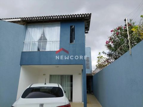 Casa de Vila em Rua Ipecaetá - Stella Maris - Salvador/BA