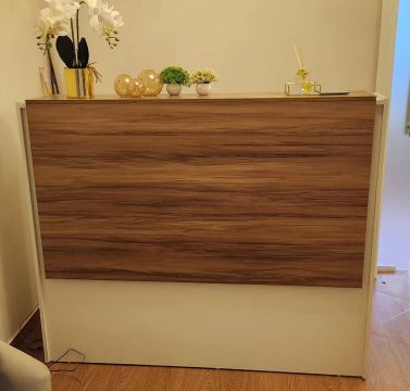 Balcão caixa ideal para loja ou recepções 