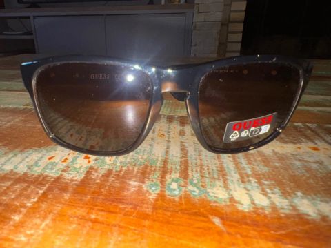 Óculos de Sol Guess - Masculino