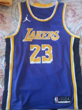 Camisa Lakers LeBron James 23 - Tamanho G