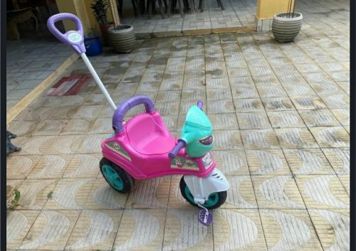 Tricyclo Infantil Rosa e Verde