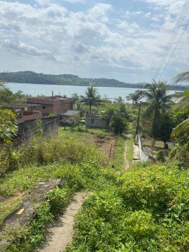 Vende-se esse terreno Localizado em MAPELE Simões filho!