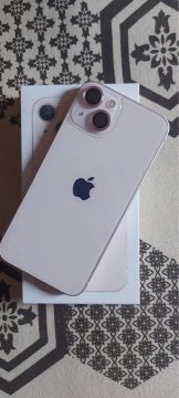 iPhone 13 Rosa - Novo