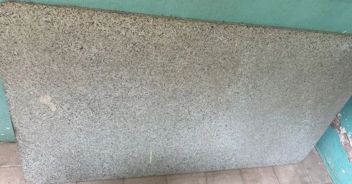 Piso de Granito Usado