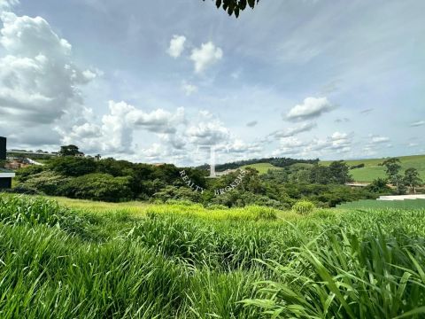 Condomínio Fazenda Dona Carolina - Itatiba - SP. Terreno espetacular em declive com vista 
