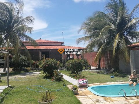 EXCELENTE SÍTIO COM ÁGUA MINERAL