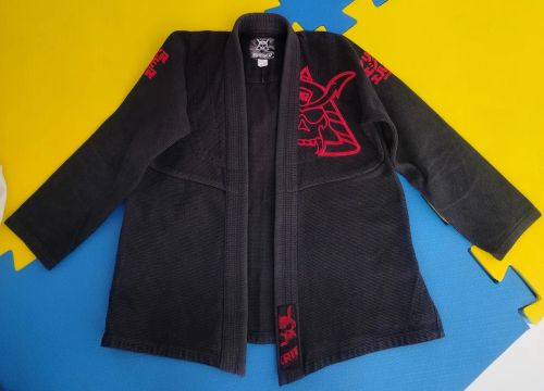 Kimono Jiu-Jitsu Krieger - Tamanho A1 - Preto
