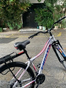 Bicicleta First Aro 29