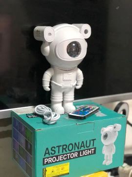 PROJETOR ASTRONAUTA CONECTA VIA BLUETOOTH NO SEU CELULAR MÚSICAS