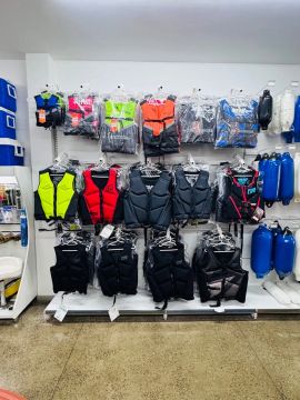 Colete esportivo para jetski e lancha 