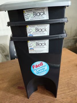 Lixeira EcoBlack para Banheiro - 3 Compartimentos