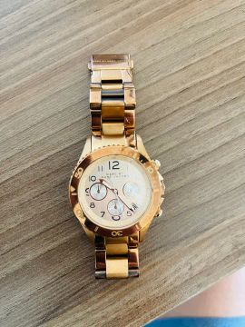 Relógio Marc Jacobs Ouro rose 