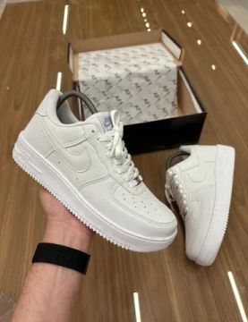 Tênis Nike Air Force (Feminino)