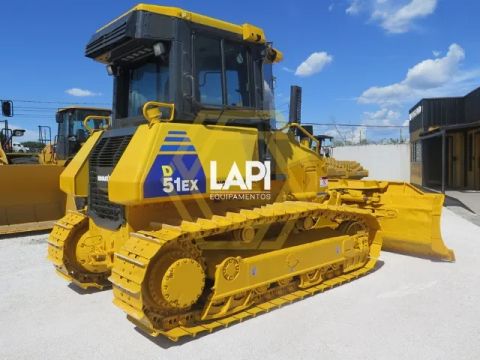 Trator de esteiras Komatsu D51 2012 