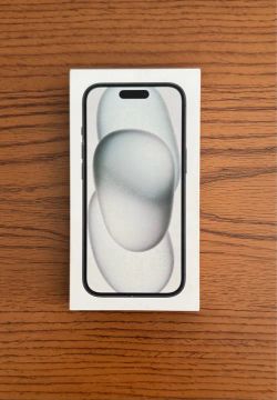 iPhone 15 256gb novo 12x440