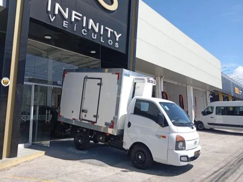 Hyundai HR 2022 2.5 Diesel Manual Completo, Baú Refrigerado de Único Dono 
